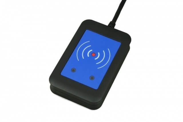0001439_elatec-twn4-multitech-2-lfhf-integ-125khz1356mhz-antena.jpg